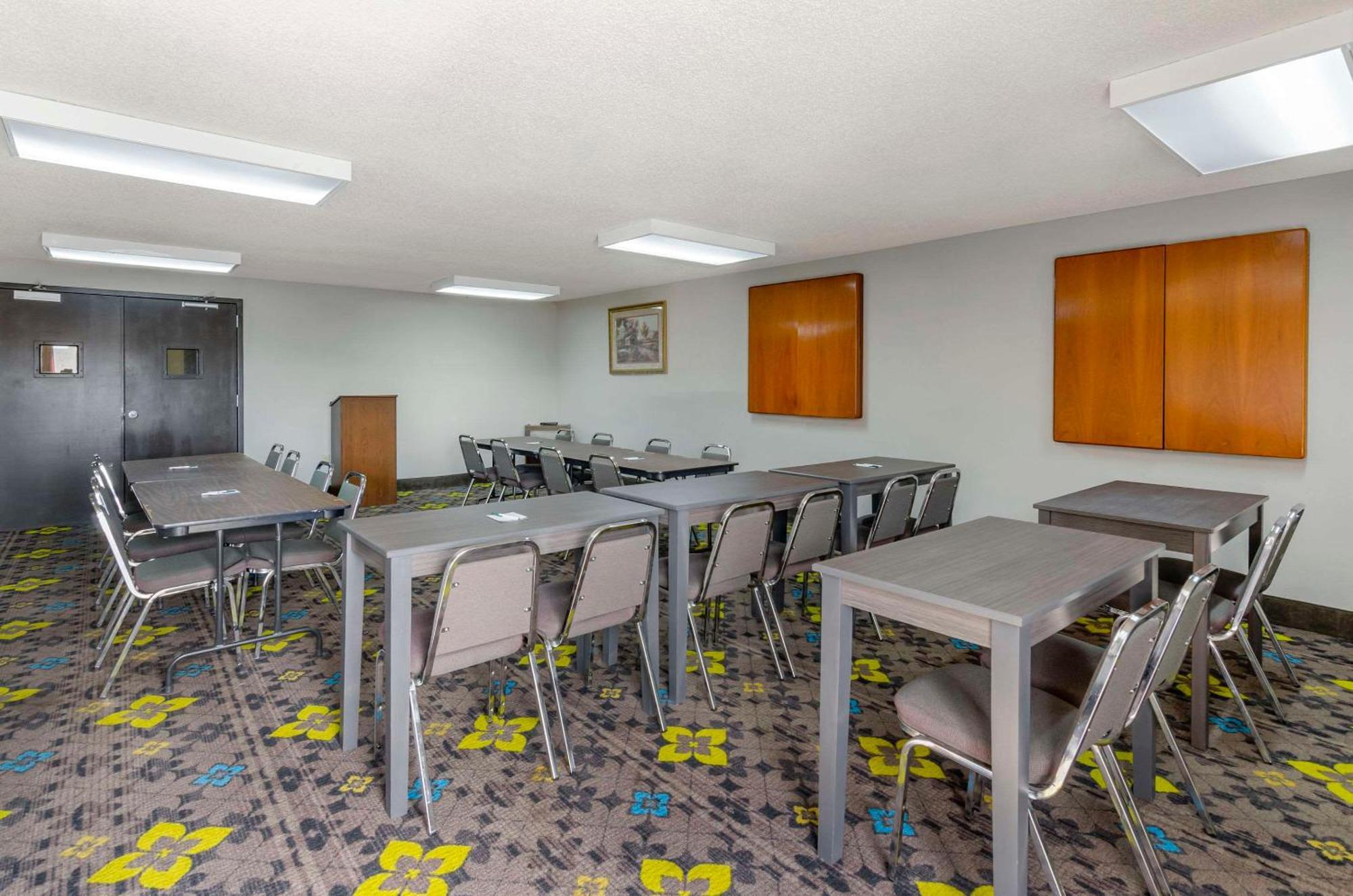 Quality Inn Гіллсвілль Екстер'єр фото